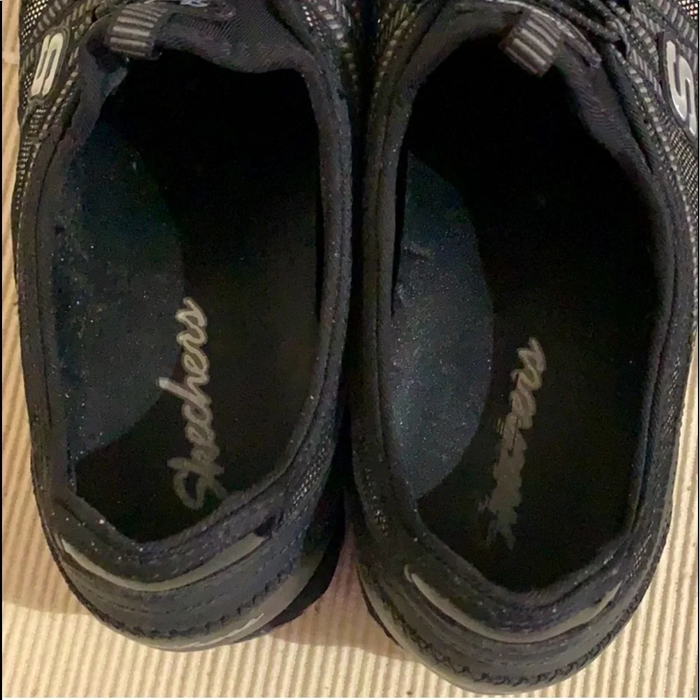 Skechers Gratis Black/Metallic Silver Sneakers